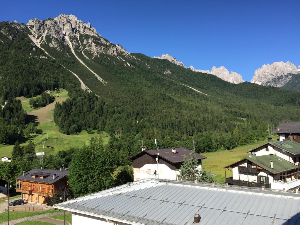 Hotel Posta Forni di Sopra Eksteriør bilde